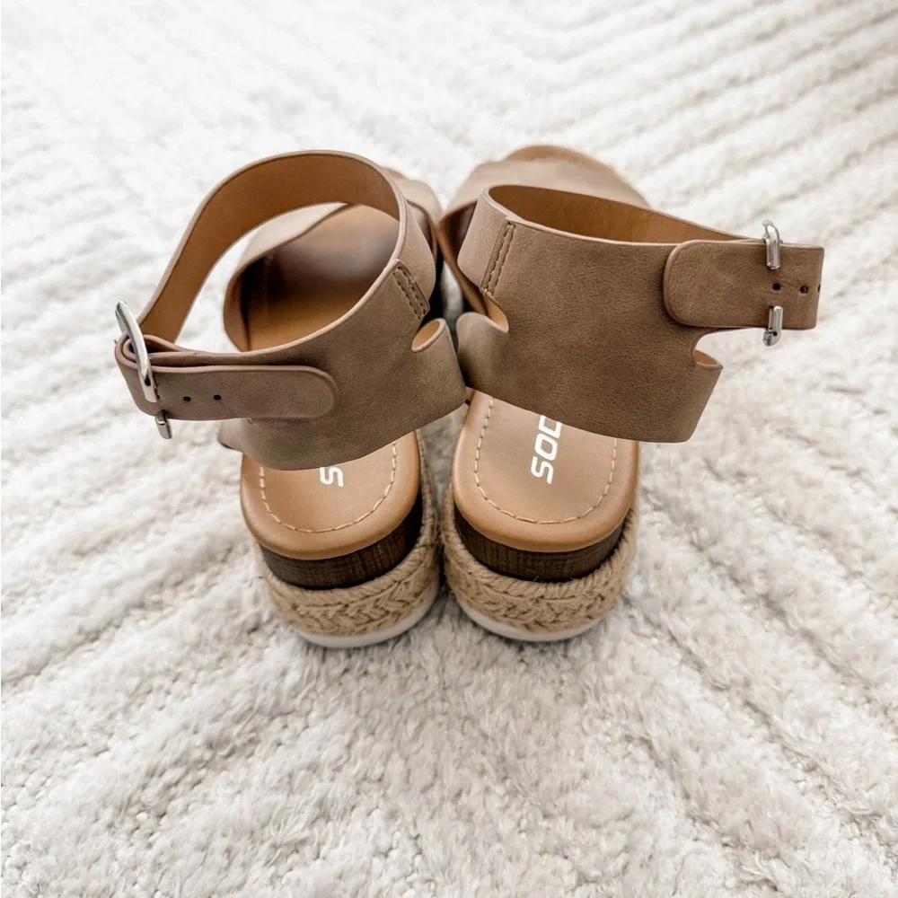 Womens Tan Espadrille Platform Sandals with Ankle Strap